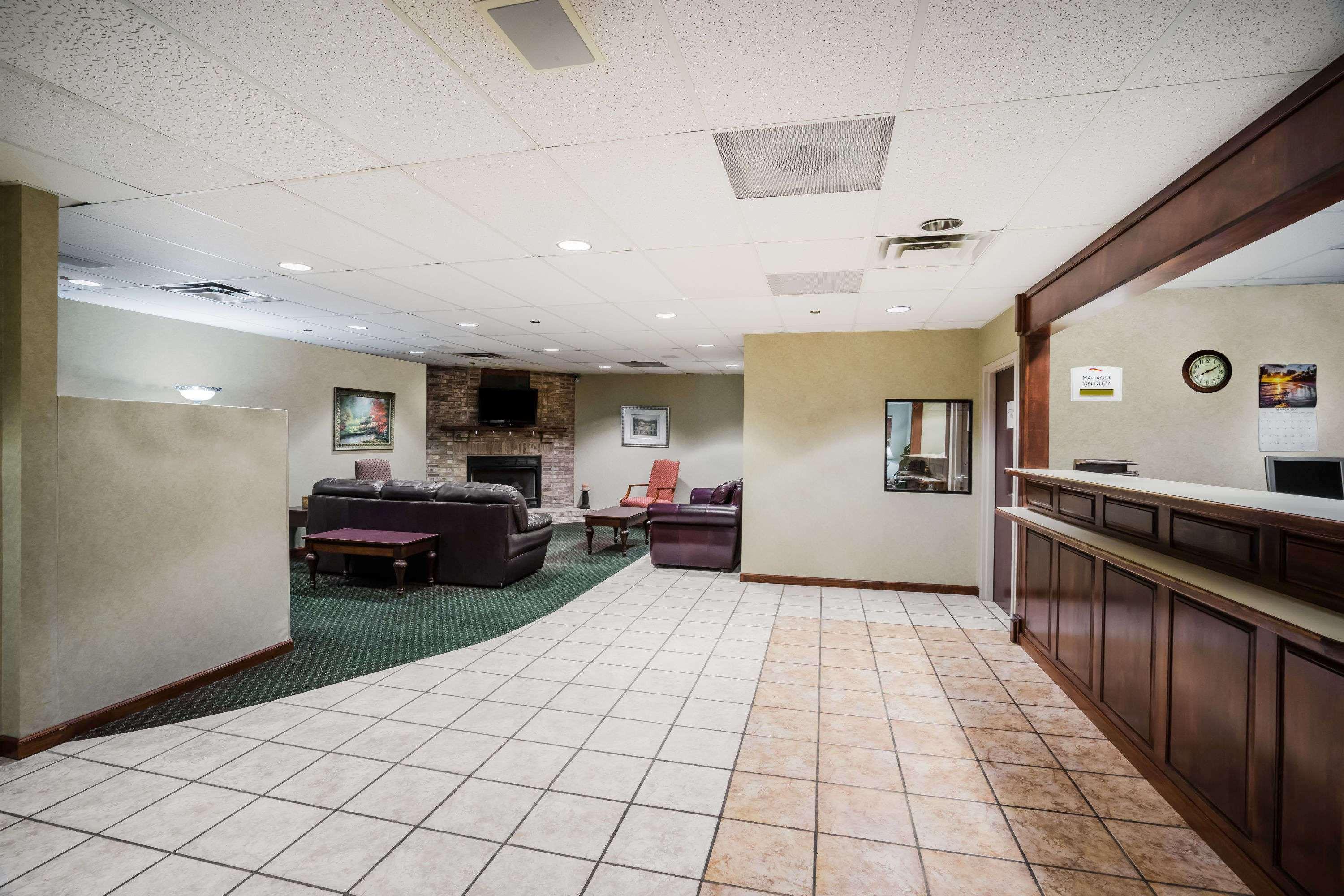 Baymont By Wyndham Johnson City Esterno foto