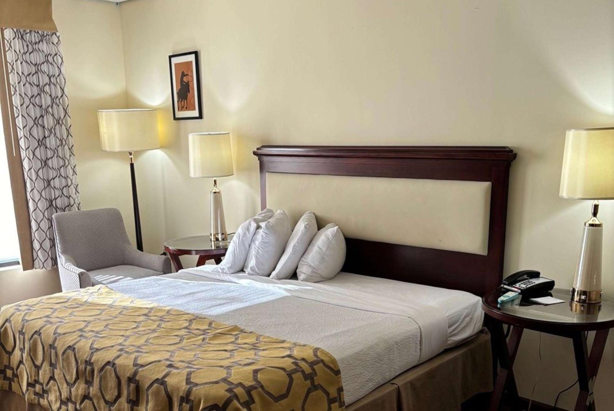 Baymont By Wyndham Johnson City Esterno foto
