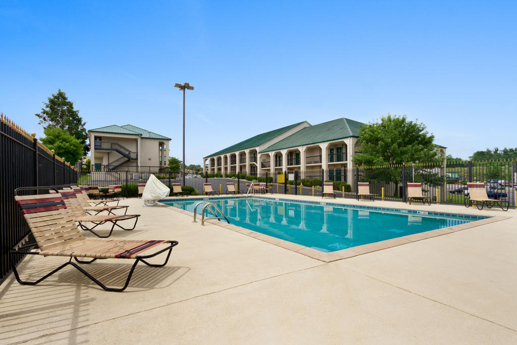 Baymont By Wyndham Johnson City Esterno foto
